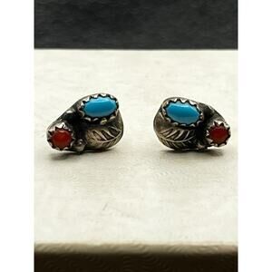 VINTAGE STERLING SILVER TURQUOISE & CORAL LEAF DETAIL EARRINGS
